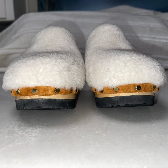 NWOT M. Gemi The Greta Shearling Clogs - Picture 7 of 10